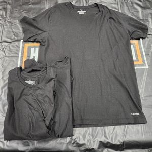 Calvin Klein T's